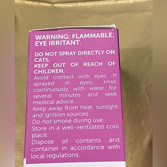 2 boxes Feliway Classic Happy Cat calming & comfort spray exp 2027 NEW unopened - Picture 5 of 7